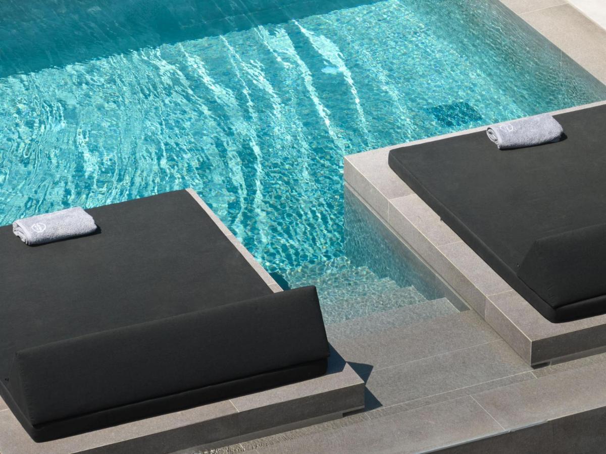 Noema Villa - Stylish Villa With Scenic Serenity, By Zantewize Sarakinadhon Exterior photo